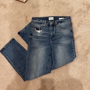 Frayed Women’s Jeans🩵